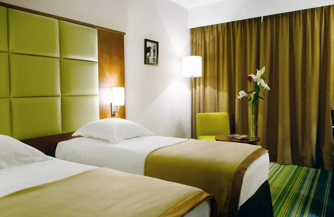 New Hotel Charlemagne-1